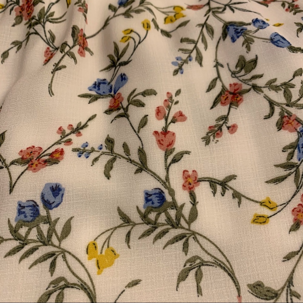 πHPπ Lost In Lunar Floral Button Front Dress - Picture 11 of 16